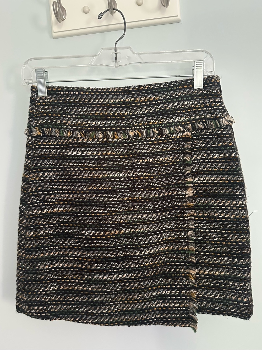 LOFT Black Tweed Pencil Skirt with Multicolor Thread 0P